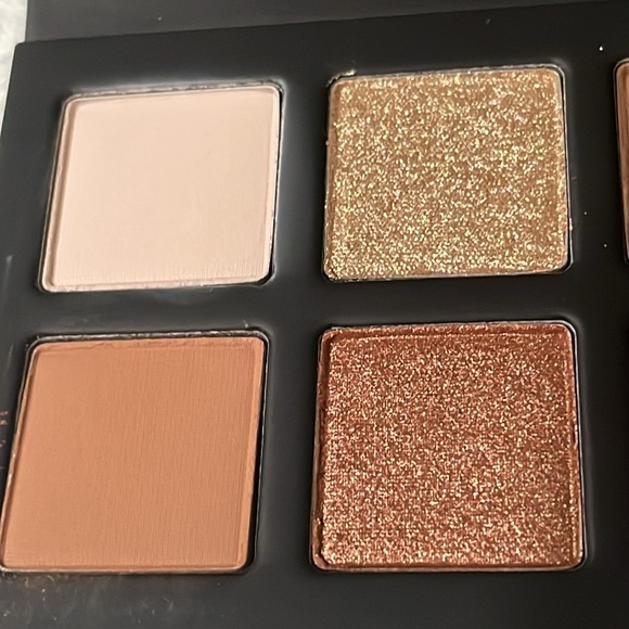 Lawless The Little One Talc-Free Eyeshadow Palette - Neutral Shades - Picture 3 of 10